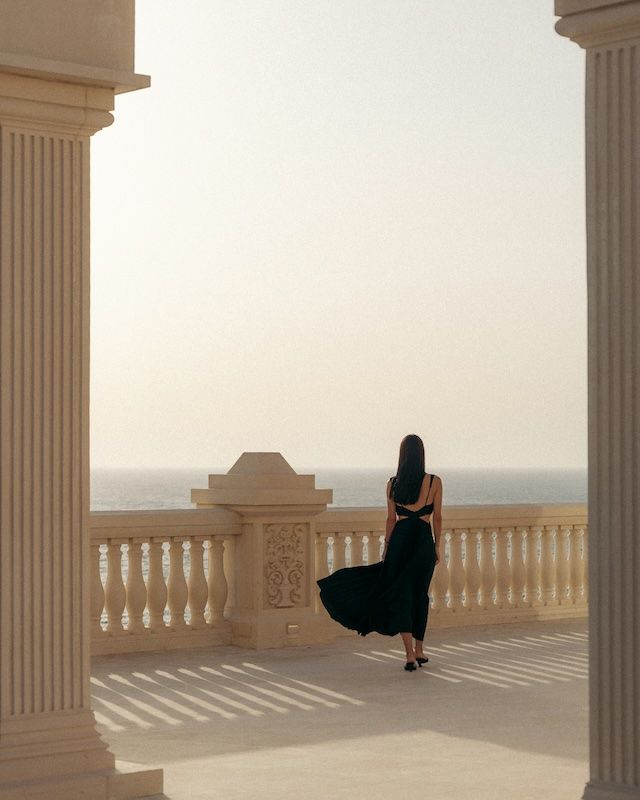 Figure describing article titled "Why True Connection Is the New Luxury"